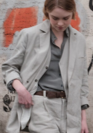 Born in Berlin Unisex S/S 24 - Editorial. Showcasing the timeless simplicity yet attention to detail in the collection in an urban setting